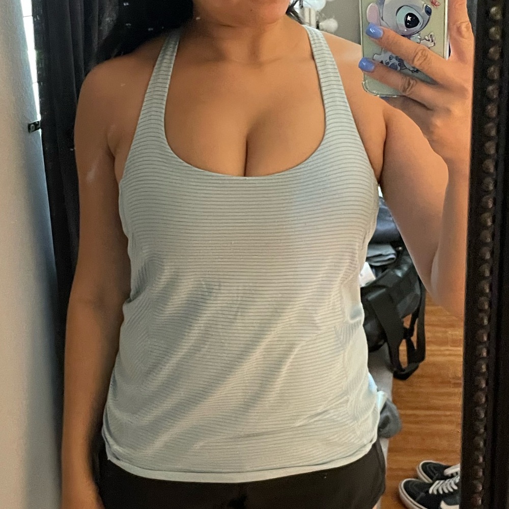 Lululemon tank